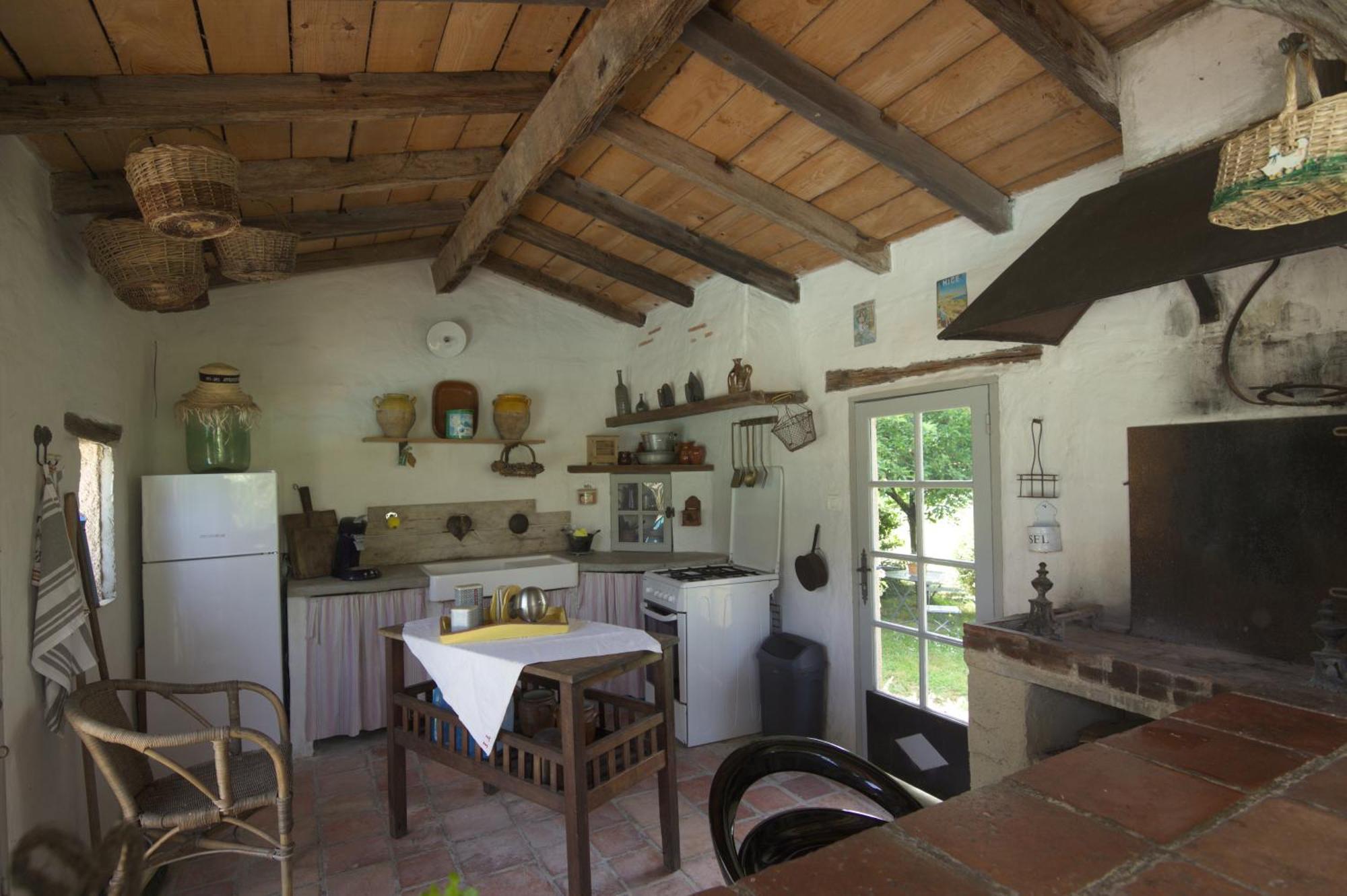 Au Bel Air Bed & Breakfast Clermont-Pouyguilles Ngoại thất bức ảnh